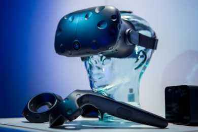 HTC Vive Final Hardware and Valve’s The Lab Impressions!