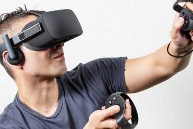 Play-PSP-games-on-an-Oculus-Rift-with-this-VR-emulator9