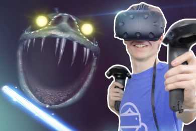 Nathie is Fighting a Huge Scary Monster in VR!